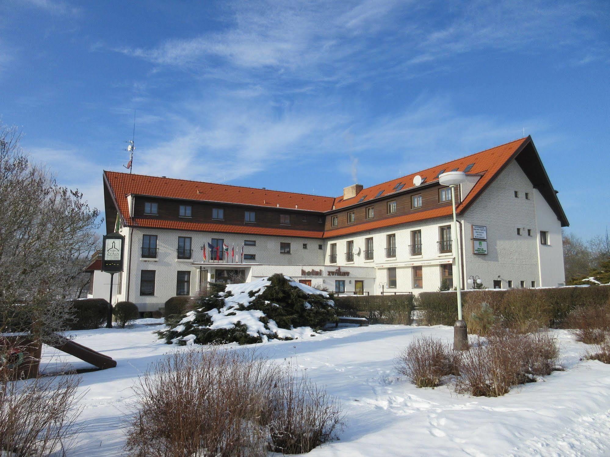 Resort Hotel Zvikov Zvikovske Podhradi Exterior photo